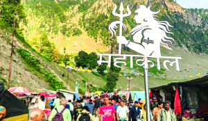 J&K LG Sinha reviews Amarnath Yatra arrangements at Nunwan, Chandanwari