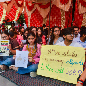 J&K medical interns begin 48-hour hunger strike over Rs 30,000 stipend demand