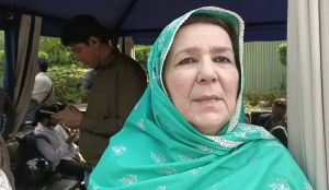 Jailed ex-PM Imran Khan's sister allowed to meet him in Pak jail after court order