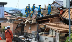 Japan earthquake death toll rises to 34 as search continues at collapsed mall