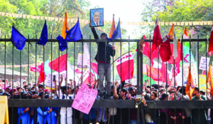 JNUSU seeks release of 14 arrested students despite bail