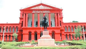 Karnataka High Court lifts ban on bike taxis