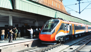 Katra–Baramulla rail line inspected ahead of launch