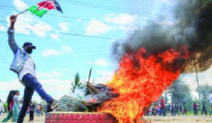 Kenyan President defends US Ebola quarantine centre