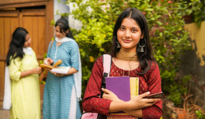 Kerala govt to roll out Rs 1,000 monthly stipend for college girls this academic year