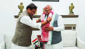 Khattar assures Govt support for Assam energy, urban goals