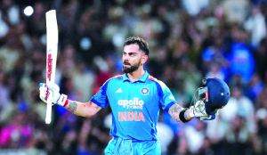 Kohli completes 15,000 runs in ODI cricket