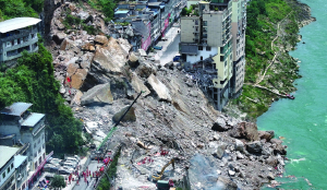 Landslide in China kills eight, leaves 34 missing