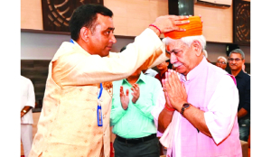 LG Manoj Sinha assures Kashmiri Pandit employees, says peace will be maintained