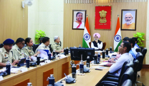 LG reviews Delhi traffic drive, says congestion down at 34 key hotspots