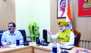 LG reviews functioning of Delhi Fire Service