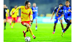 Ligue 1: Wesley Saïd leads  Lens to 10th straight win