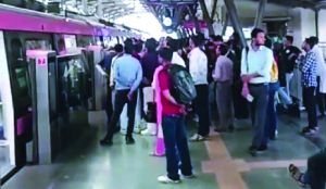 Loud noise at Jafrabad Metro sparks panic