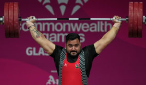 Lovepreet Singh sets CWG snatch record, wins silver in men's +110kg weightlifting