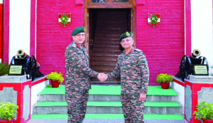 Lt General Balbir Singh takes command of Srinagar’s Chinar Corps