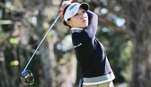 Lydia Ko posts career-low 60 and only leads by 1 shot in LPGA’s Phoenix stop