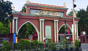 Madras HC upholds resignation of six former AIADMK MLAs