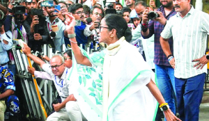 Mamata accuses central forces of working for BJP in West Bengal