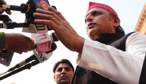 Mamata rallies Opposition to seek impeachment of CEC