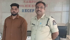 Man arrested for allegedly abusing Police personnel; Nampally