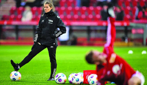 Marie-Louise first female head coach to win Bundesliga game