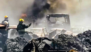Massive fire at Chennai Pallikaranai Dumpyard, thick smoke engulfs nearby areas
