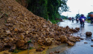 Massive landslide partially blocks two rivers in Sikkim's Mangan