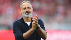 Matarazzo gets first win for Real Sociedad