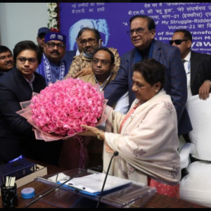 Mayawati demands Akhilesh Yadav apologise to Jat community over RLD remarks