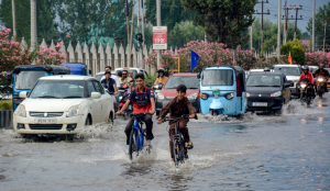 Monsoon set to return to Delhi; Heavy rain alert issued for Himalayan states