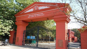 Mumbai library preserves rare Persian, Urdu translations of Hindu scriptures