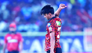 Muralitharan, Daniel Vettori helped improve my bowling: Zeeshan Ansari