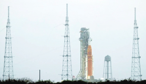 NASA to launch astronauts on first lunar trip