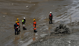 Nepal flood toll hits 359 as families scour hospitals for missing loved ones