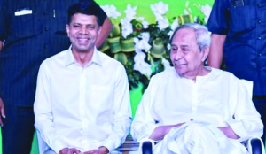 Odisha court dismisses helicopter case against Patnaik, Pandian