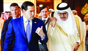 Oil tankers use new route through Hormuz despite Iranian threats