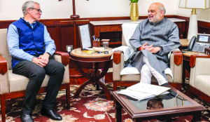 Omar meets Amit Shah, discusses several issues concerning UT