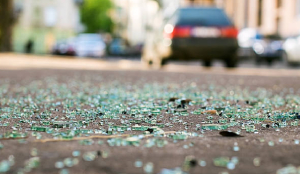 One dead, four injured as car rams parked trucks on Kiratpur-Manali Highway