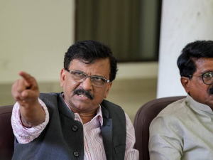 Opposition MPs stopped at gunpoint, treated like terrorists, alleges Sanjay Raut