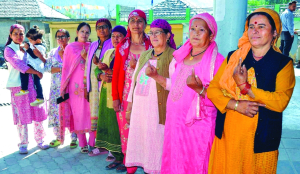Panchayat elections in Himachal Pradesh sees 77% turnout; women surpass men