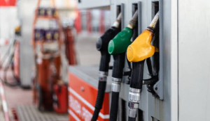 Petrol, Diesel prices hiked by Rs.3 across India