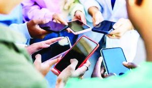 Phone makers seek 13% GST cut amid weak local demand