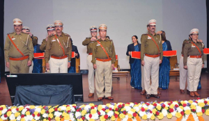 Police confer honorary ranks on 111 personnel at retirement