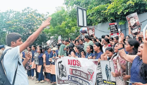 Hyderabad Police detain polytechnic students protesting GO 97