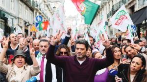 Portugal votes in tight presidential race