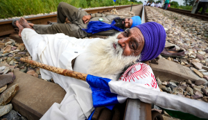 Punjab farmers’ rail blockade disrupts 20 trains, talks with minister on Sept 24