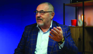 Putin critic convicted, barred from Russia parliament race