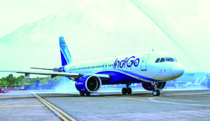 Rains disrupt Mumbai airport operations for an hour