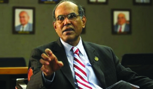 RBI must let rupee depreciate: Subbarao