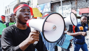 Rebels in Congo used containers to hold journalists in brutal conditions